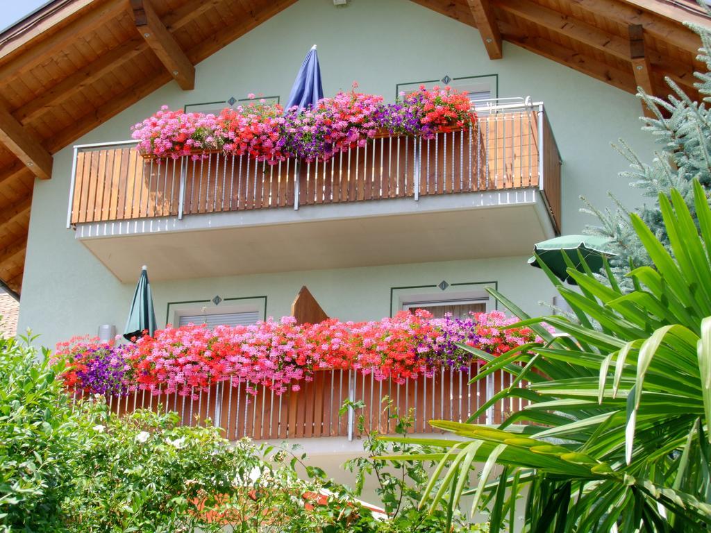 Kerschbamerhof Im Sueden Suedtirols Cortaccia